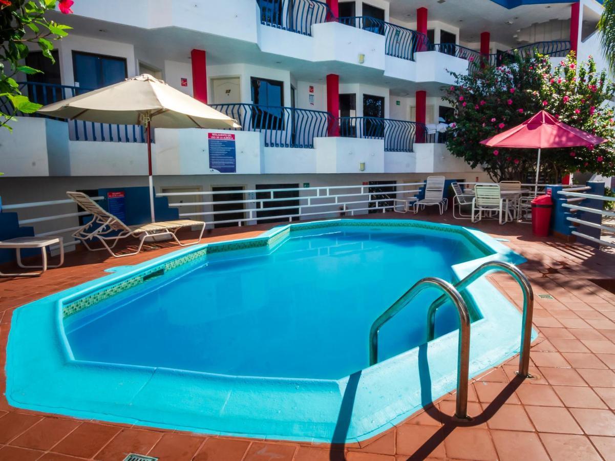 Hotel Mediterraneo Rosarito Exteriör bild