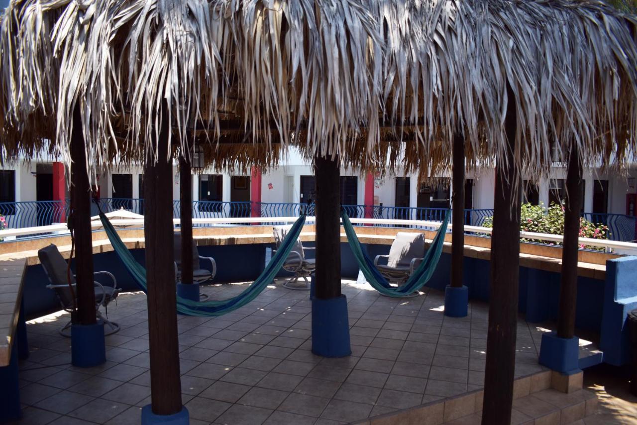 Hotel Mediterraneo Rosarito Exteriör bild
